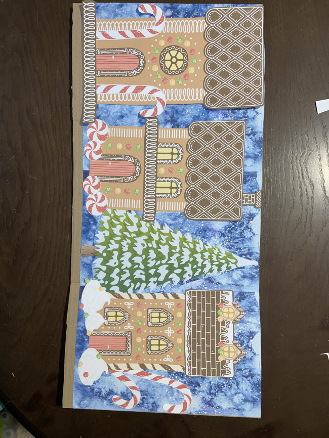 Оформление для окон "Сладкое королевство": панорама и витражи из пряничных домиков фото 6